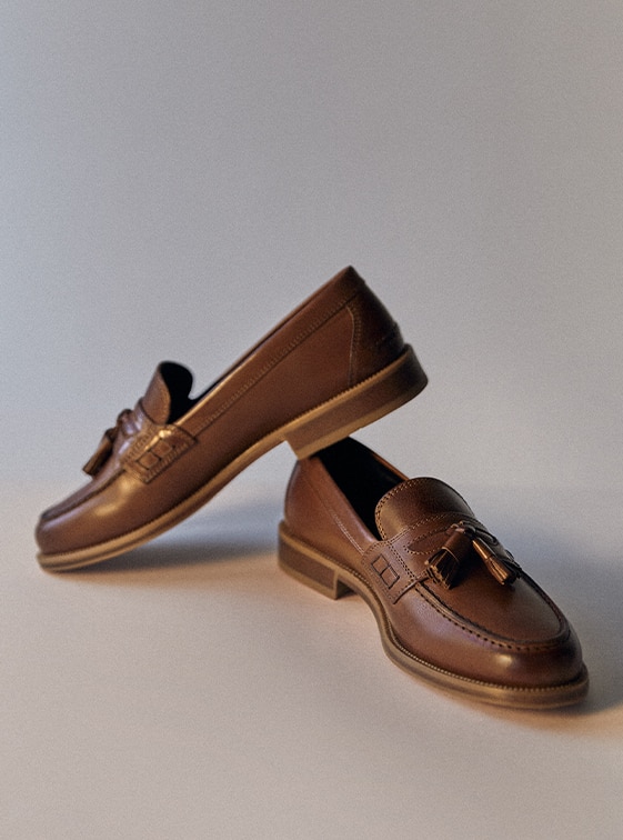 Men's brown leather Russell and Bromley tassel loafers; Keeble 3